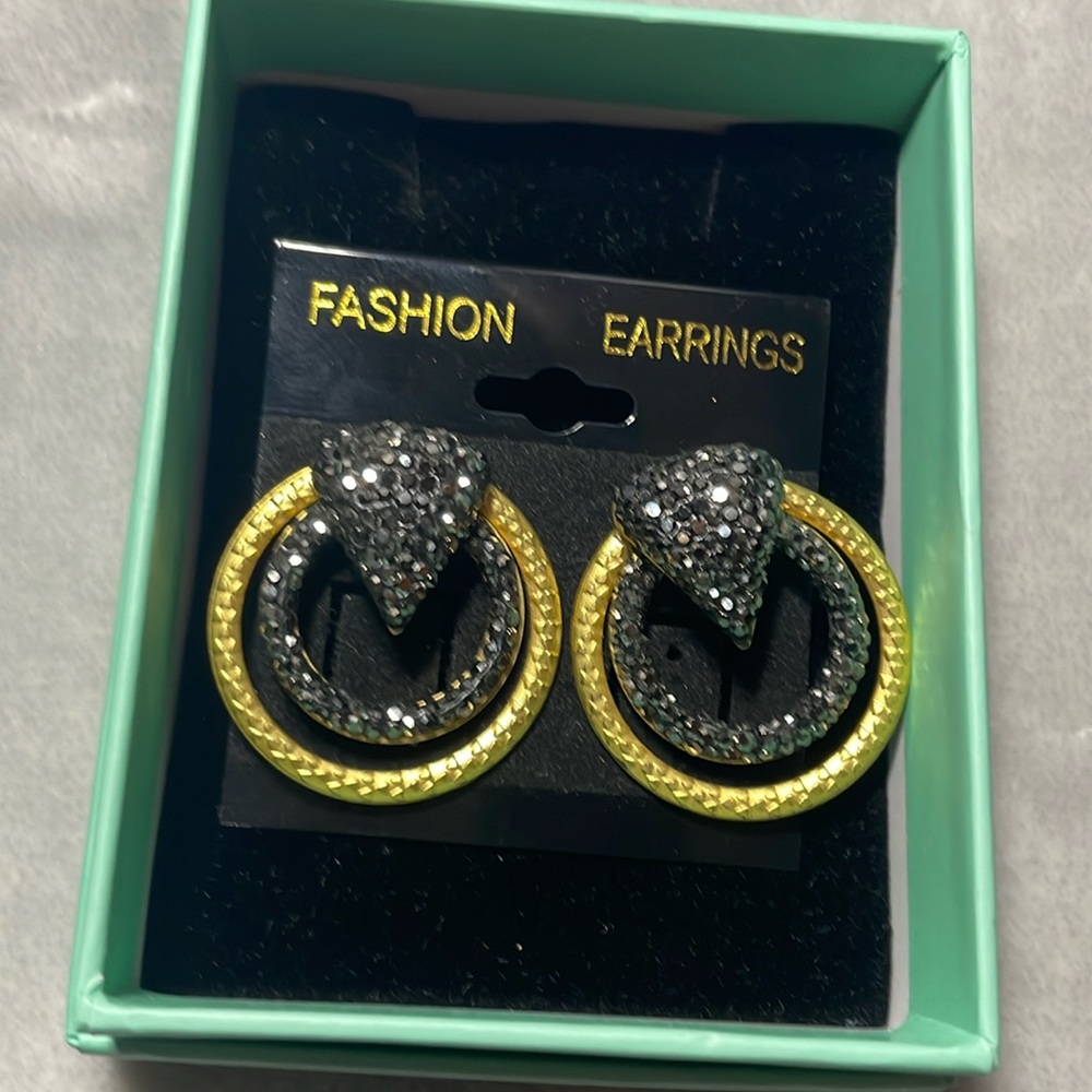 Women’s black rhinestone and gold earrings triangle and circle Hollywood